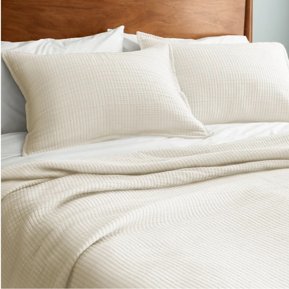 NWT- Quince Organic Ribbed Cotton Coverlet- Queen - Picture 3 of 3